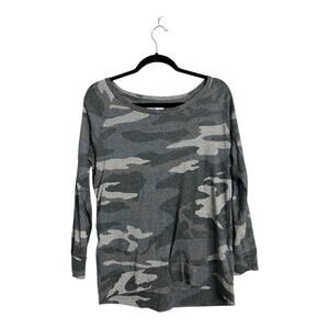 TNA Aritzia Long Sleeve Tee shirt Cammo Camo S Small Casual Gorp Utility